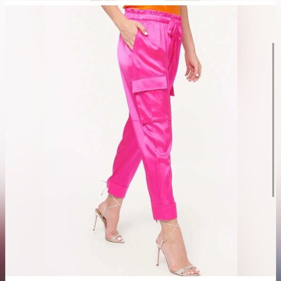 NEW Cami NYC Carmen Silk Cargo Pants Neon Pink Size XS - Picture 9 of 9